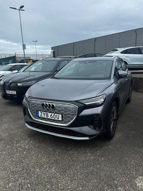 Audi Q4 e-tron 2024
