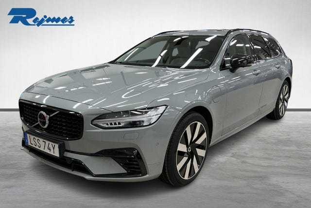 Volvo V90 2024