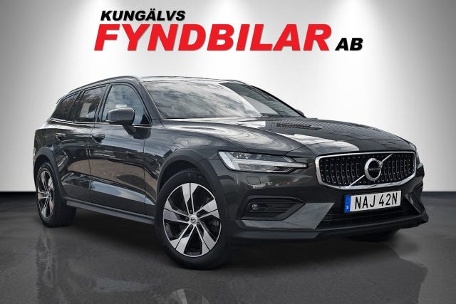 Volvo V60 Cross Country 2022