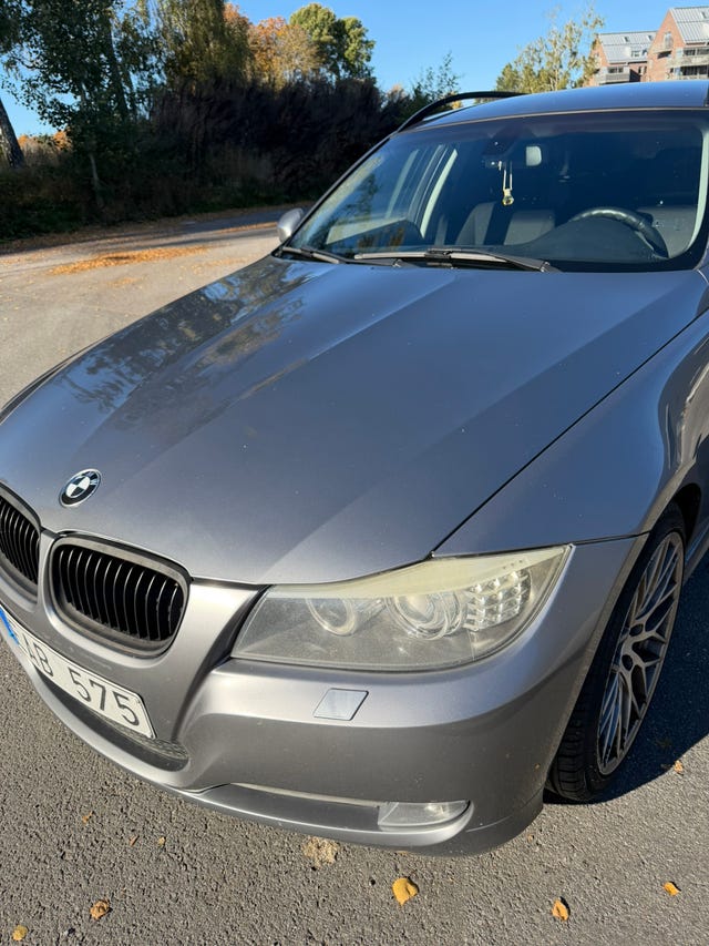 BMW 320d 2010