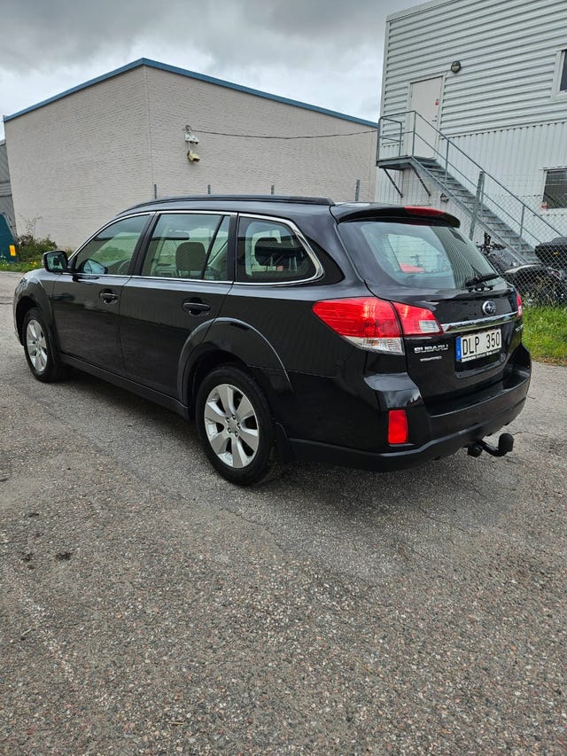 Subaru Outback 2012