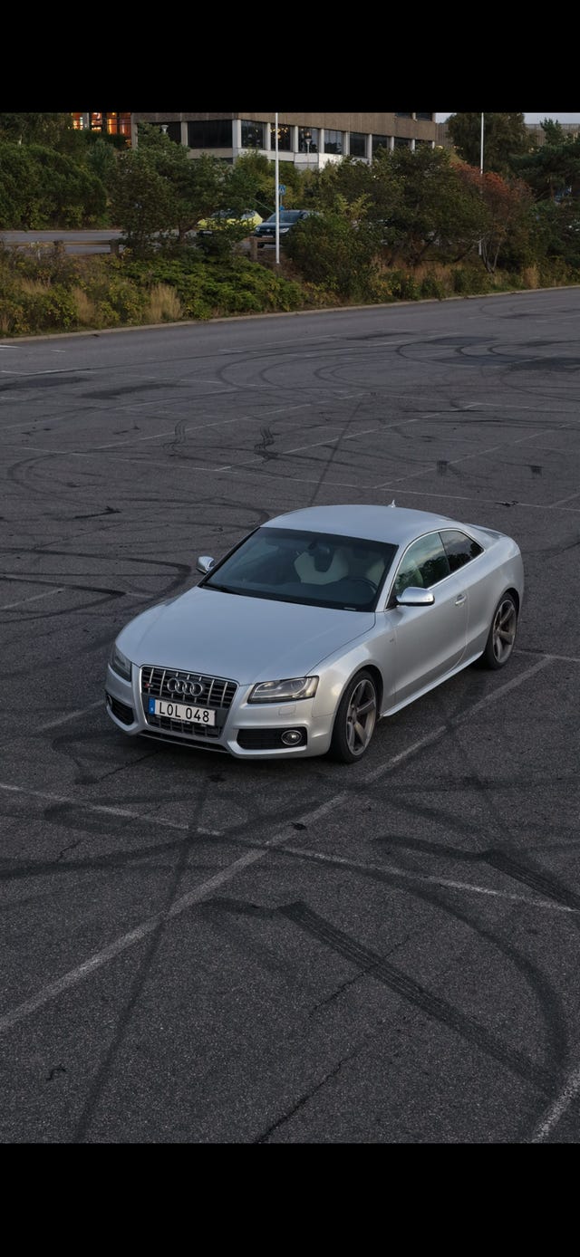 Audi S5 2011