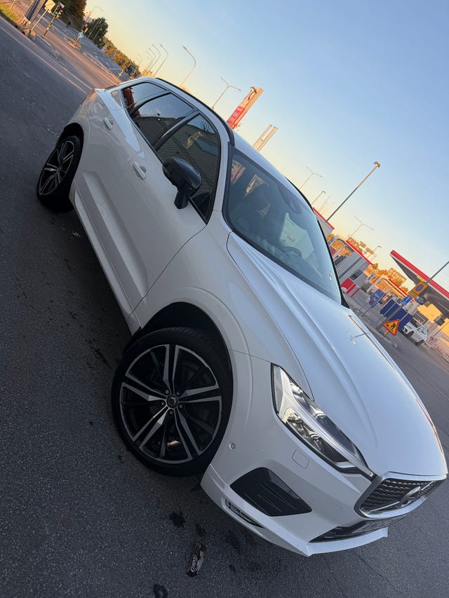 Volvo XC60 2020 – bild 3