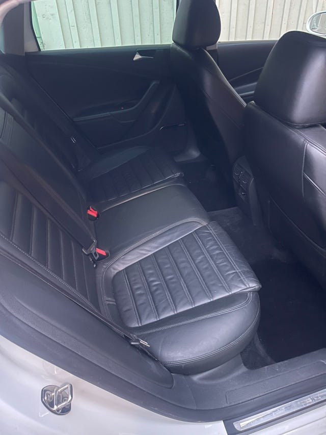 Volkswagen Passat 2011