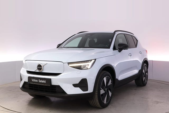 Volvo EX40 2025