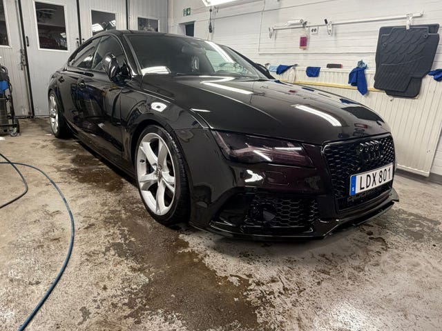 Audi A7 2011