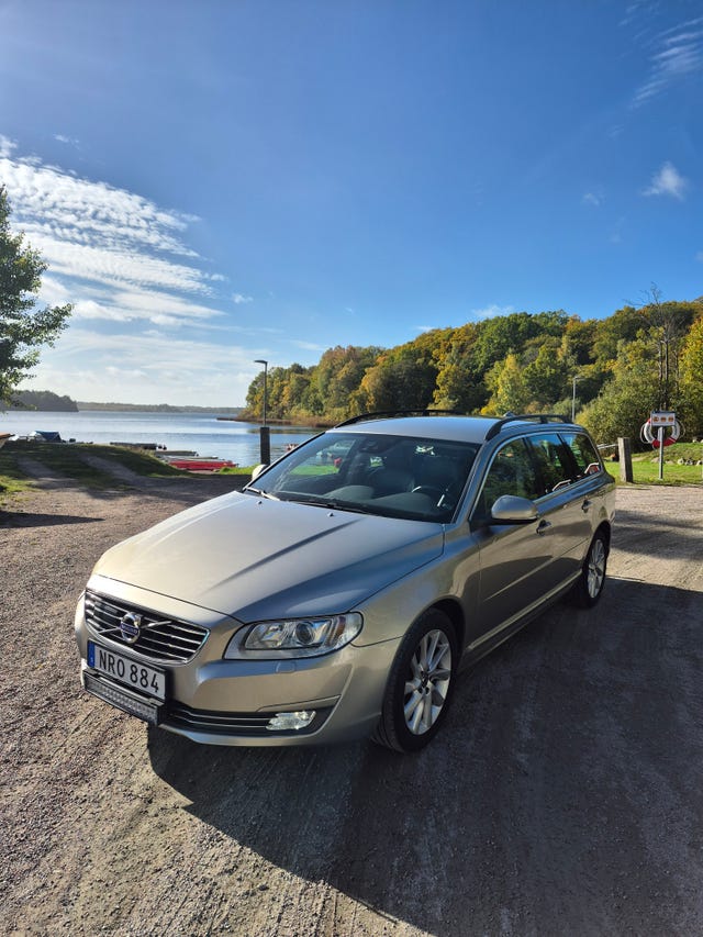 Volvo V70 2016