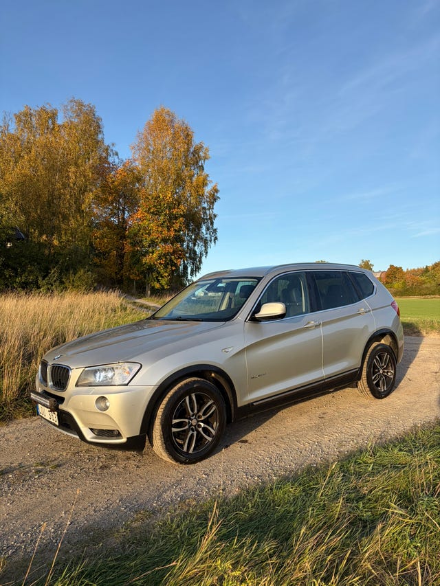 BMW X3 2011