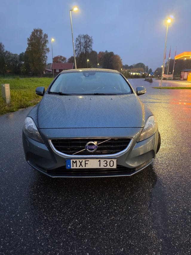 Volvo V40 2013 – bild 2