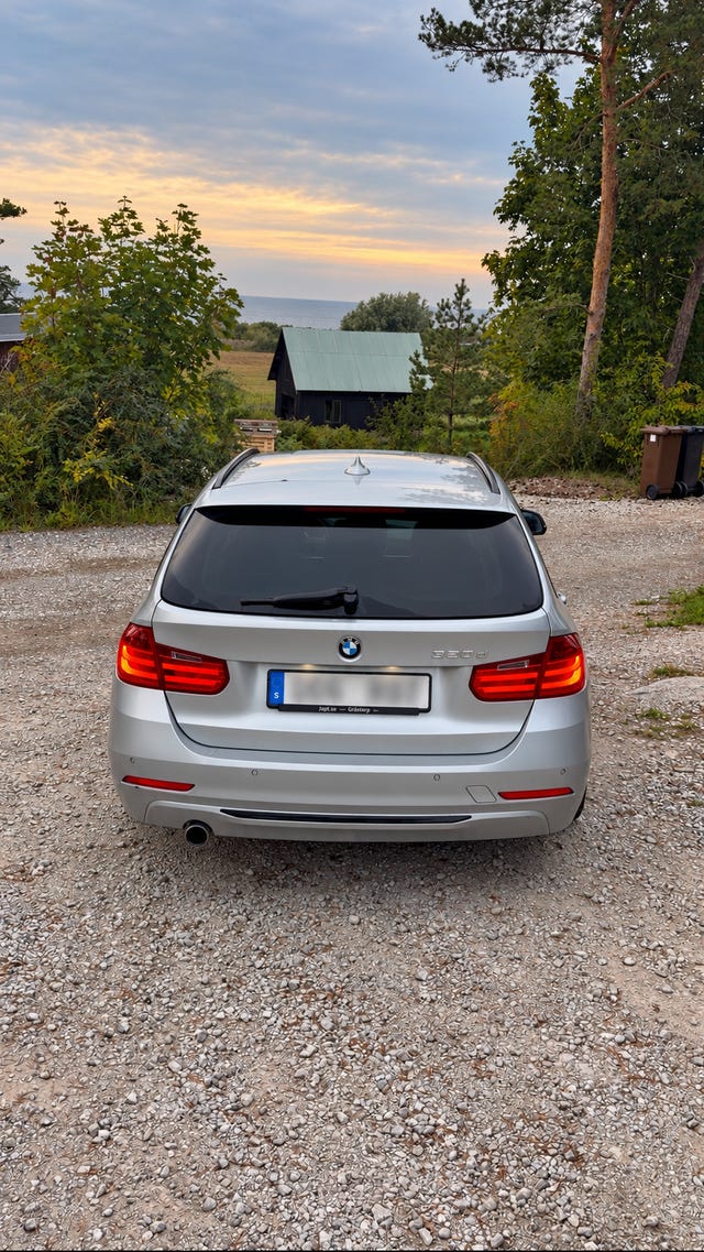 BMW 320d 2013 – bild 2