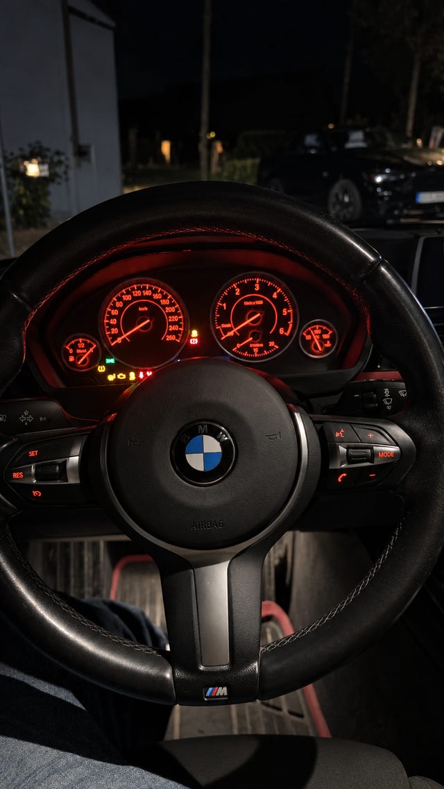 BMW 320d 2013 – bild 3