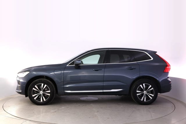 Volvo XC60 2023 – bild 2