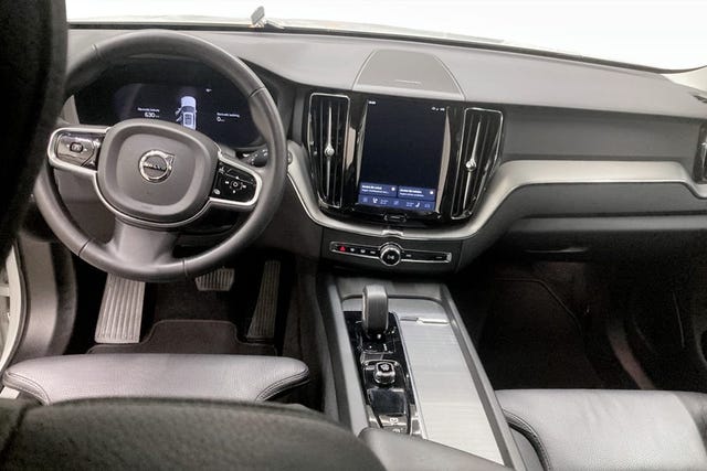 Volvo XC60 2025 – bild 4