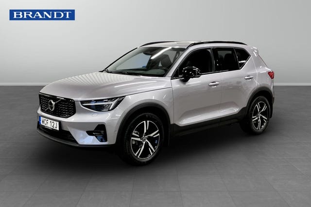 Volvo XC40 2026