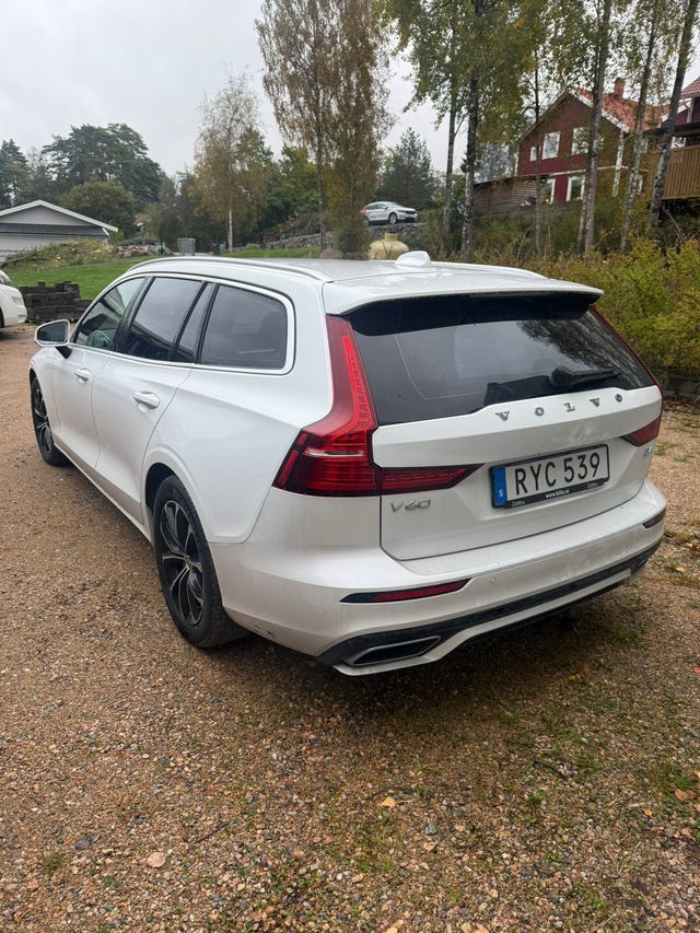 Volvo V60 2019 – bild 2