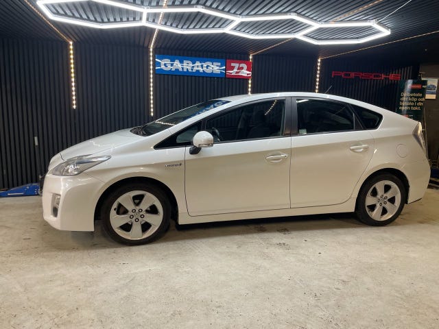 Toyota Prius 2011