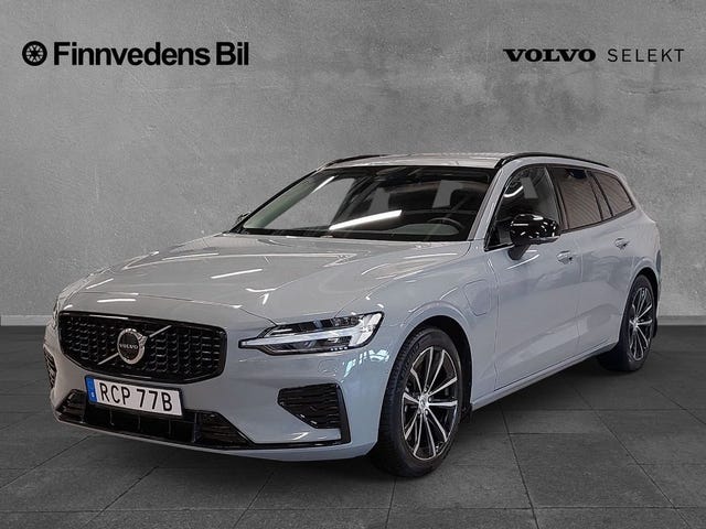 Volvo V60 2025