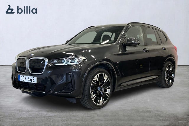 BMW iX3 2024