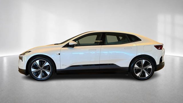 Polestar 4 2025
