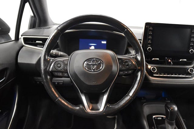 Toyota Corolla 2019 – bild 2