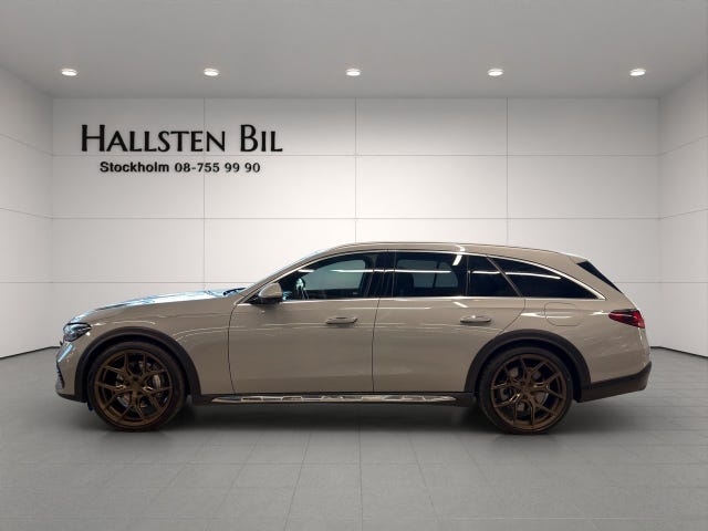 Mercedes-Benz E300 de 2024