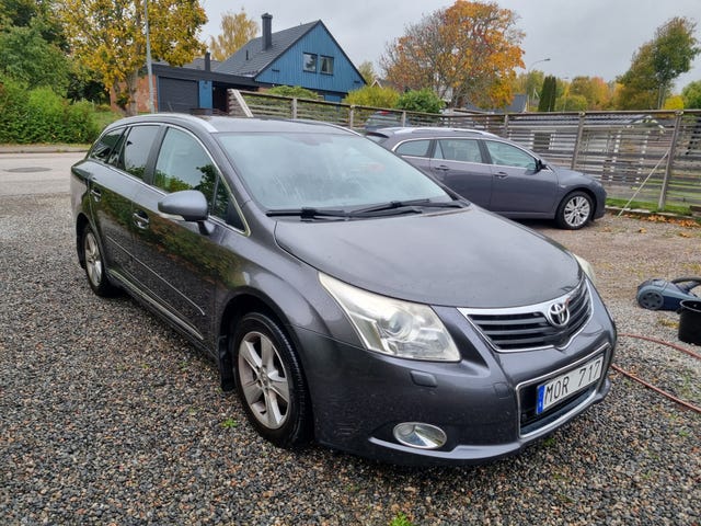 Toyota Avensis 2009
