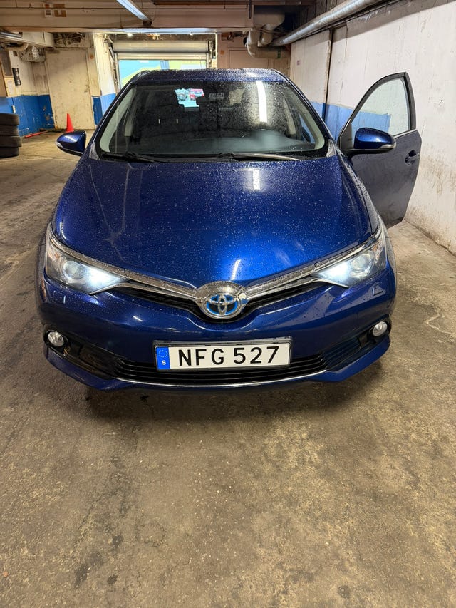 Toyota Auris 2016
