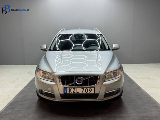 Volvo V70 2012
