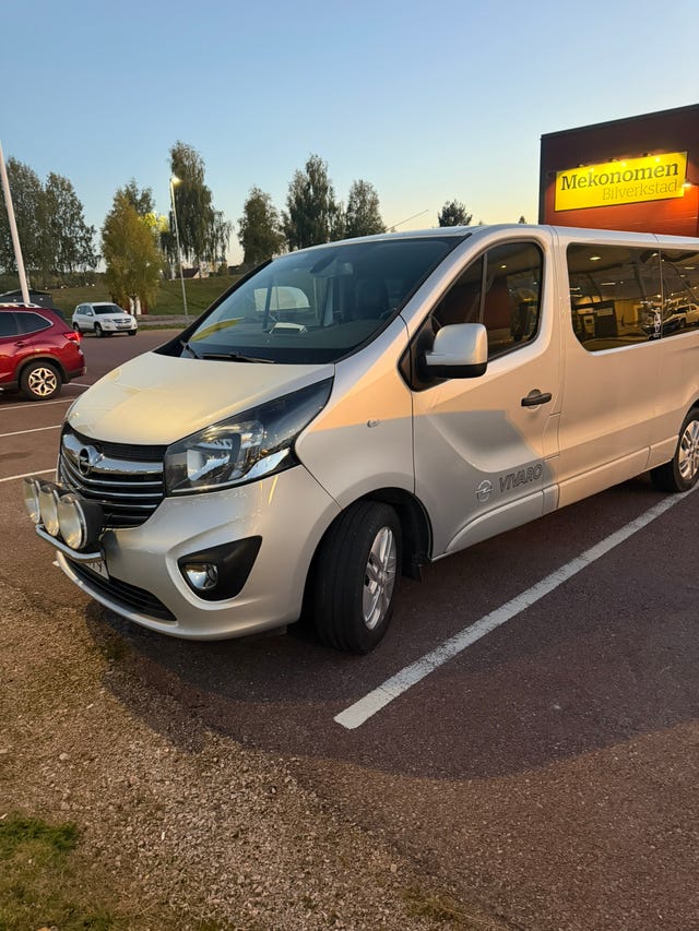 Opel Vivaro 2017