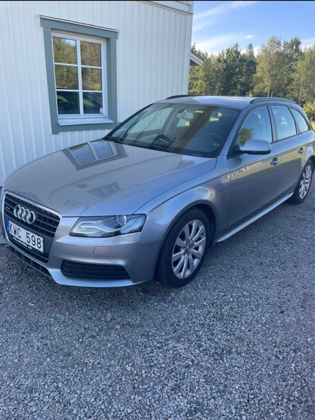 Audi A4 2011