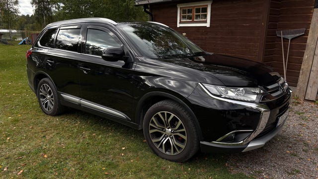 Mitsubishi Outlander 2016