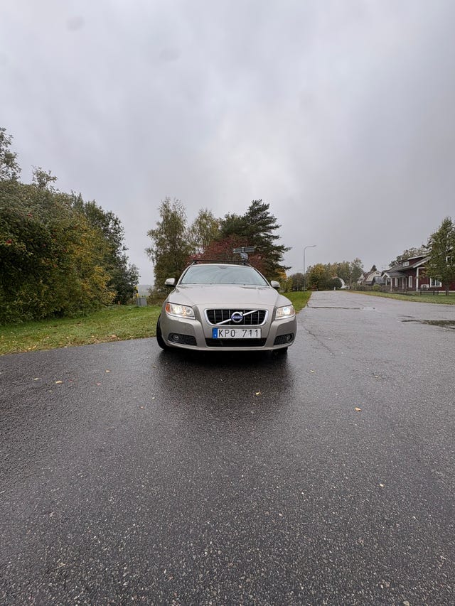 Volvo V70 2011 – bild 4
