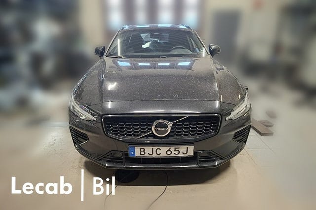 Volvo V60 2024
