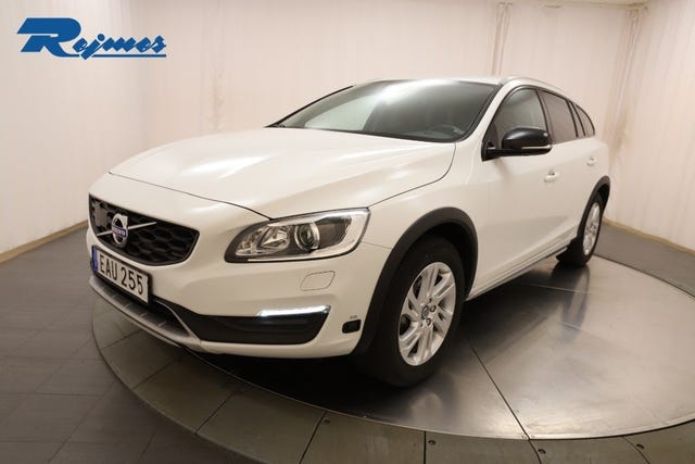Volvo V60 Cross Country 2018