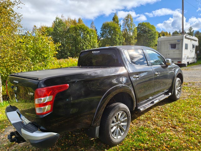Mitsubishi L200 2016