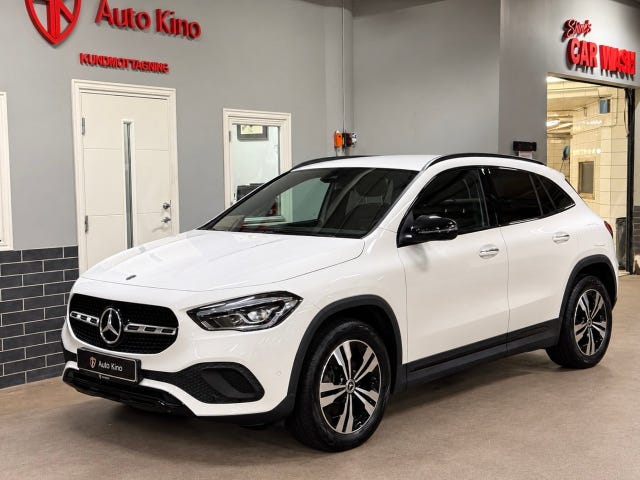 Mercedes-Benz GLA 200 2021