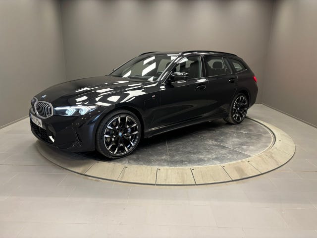 BMW 330e 2026