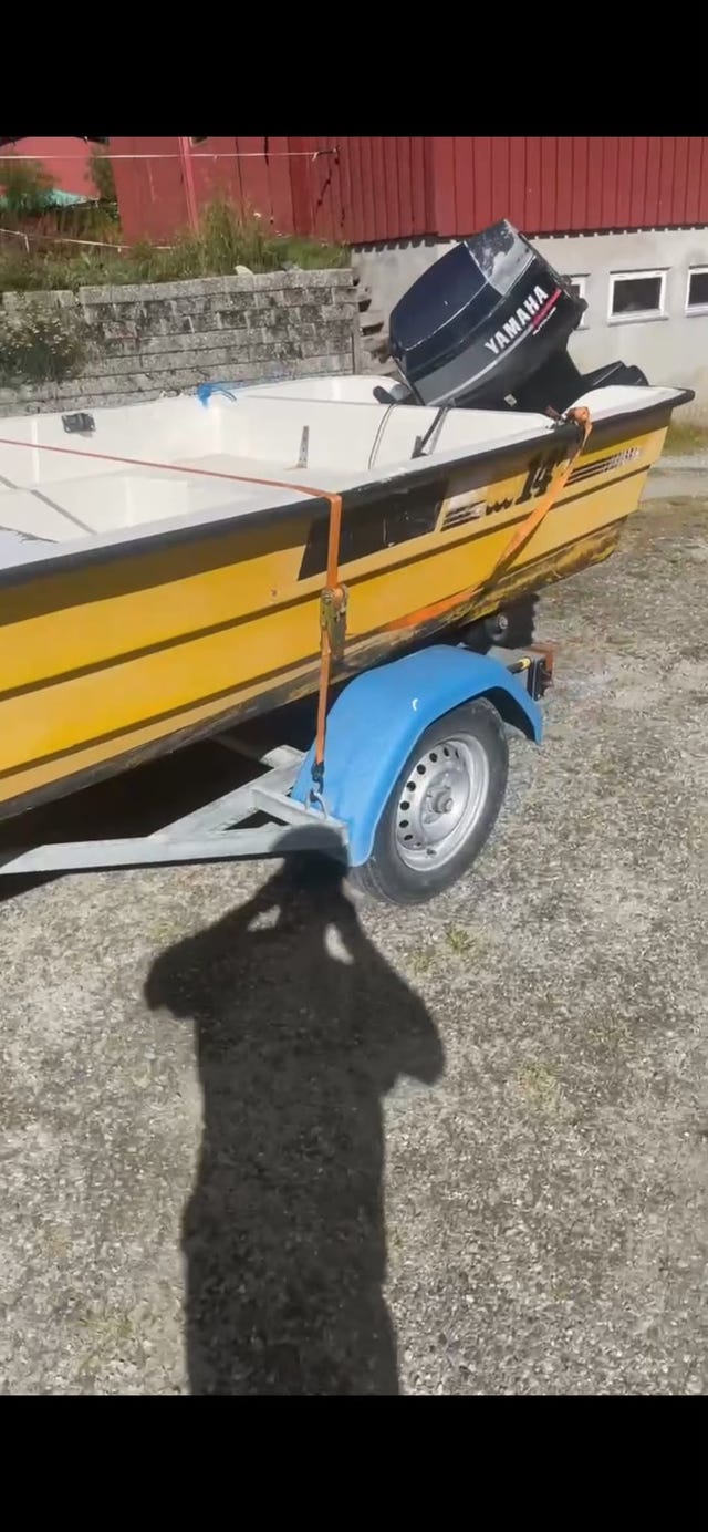 GH 14-fots båt med Yamaha 30 hk – 15 000 kr