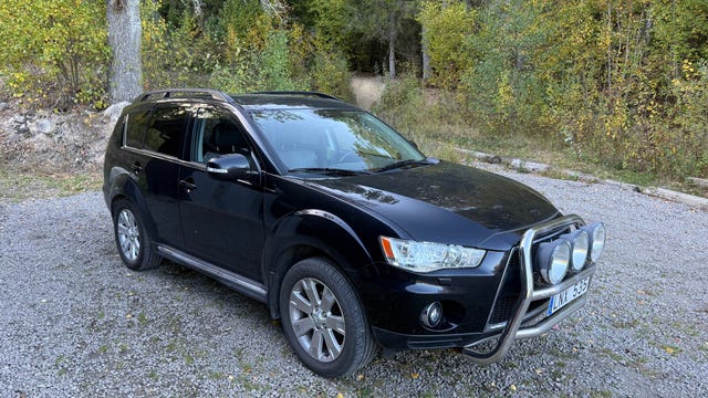Mitsubishi Outlander 2011