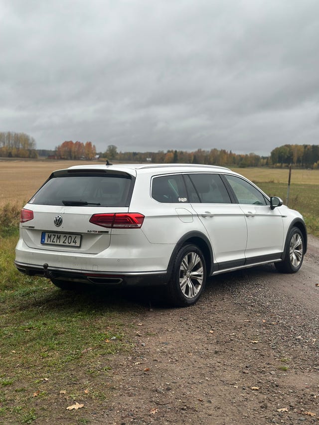 Volkswagen Passat Alltrack 2018 – bild 2