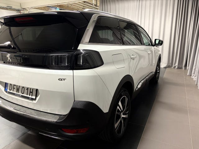 Peugeot 5008 2023 – bild 4