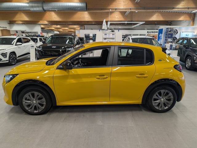 Peugeot e-208 2022