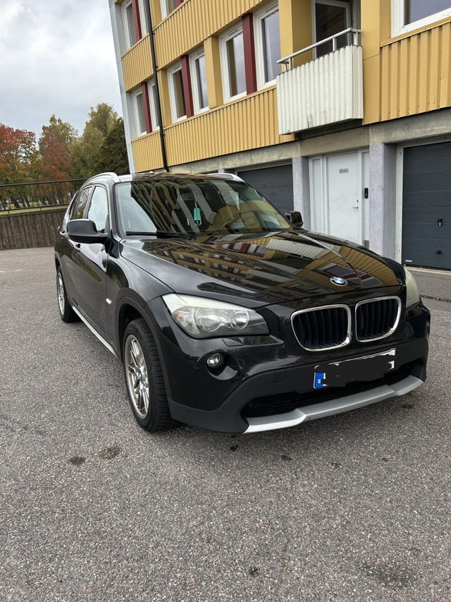 BMW X1 2011
