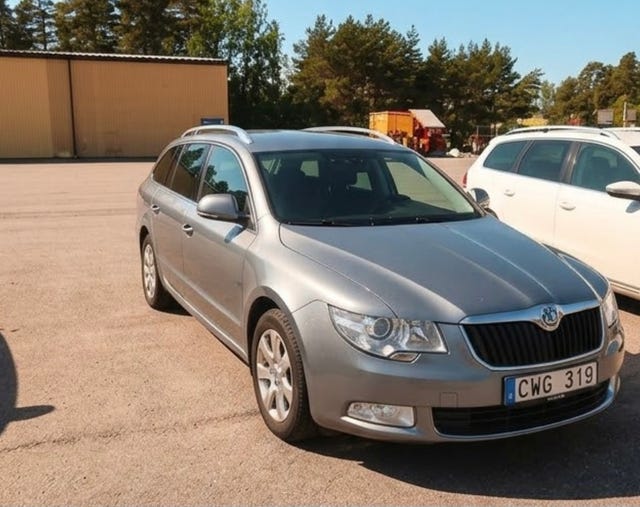 Skoda Superb 2010