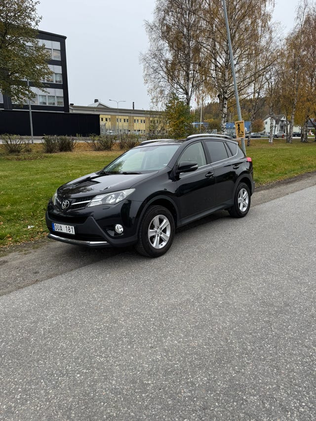 Toyota RAV4 2013