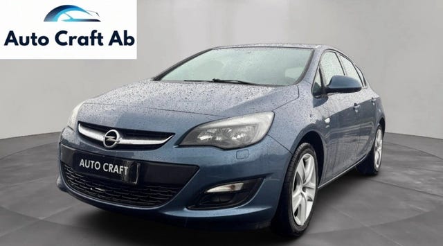 Opel Astra 2014