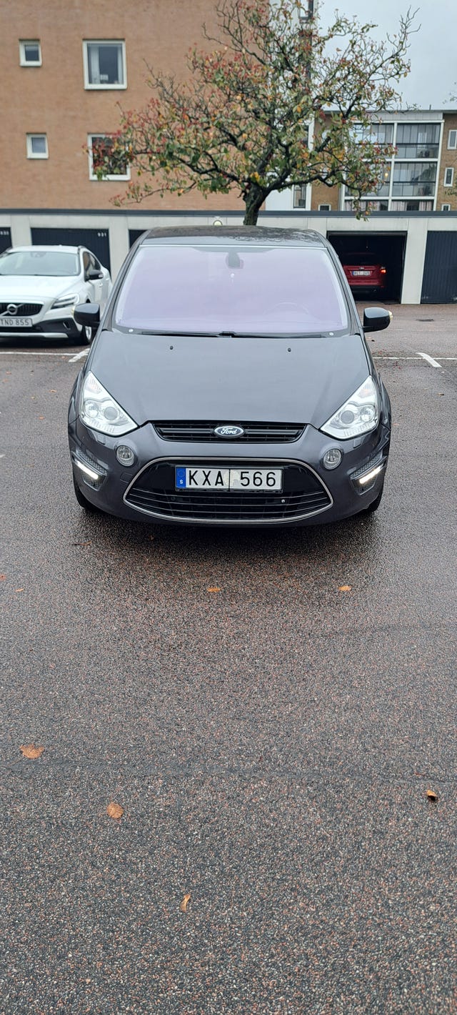 Ford S-MAX 2011