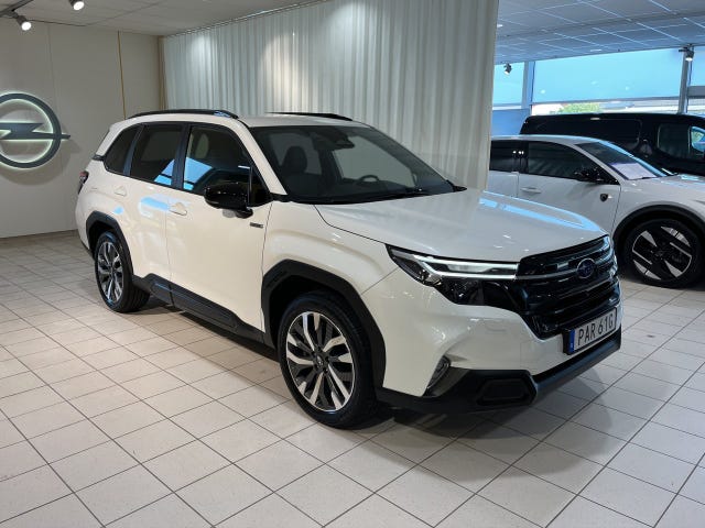 Subaru Forester 2025