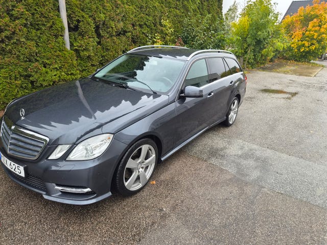 Mercedes-Benz E220 2013