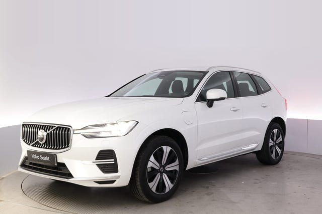 Volvo XC60 2025